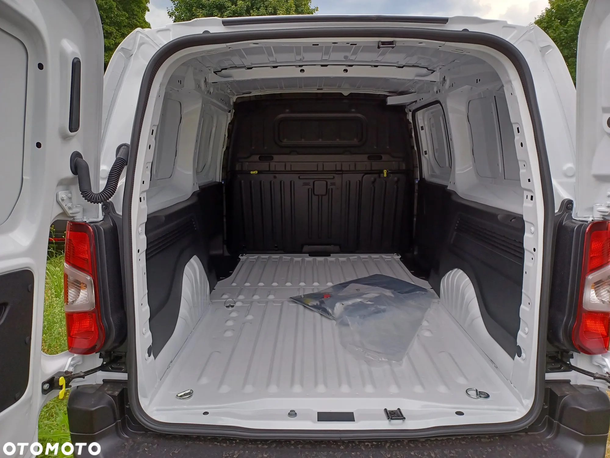 Citroën Berlingo VAN - 12