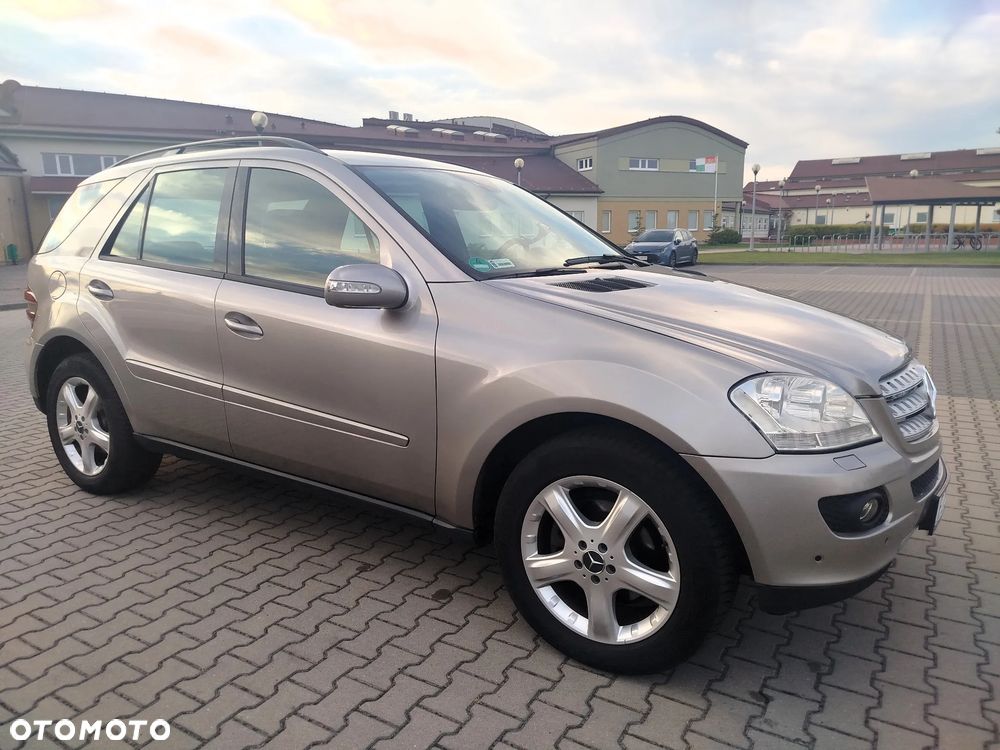 Mercedes-Benz ML 320 CDI 4Matic 7G-TRONIC - 29