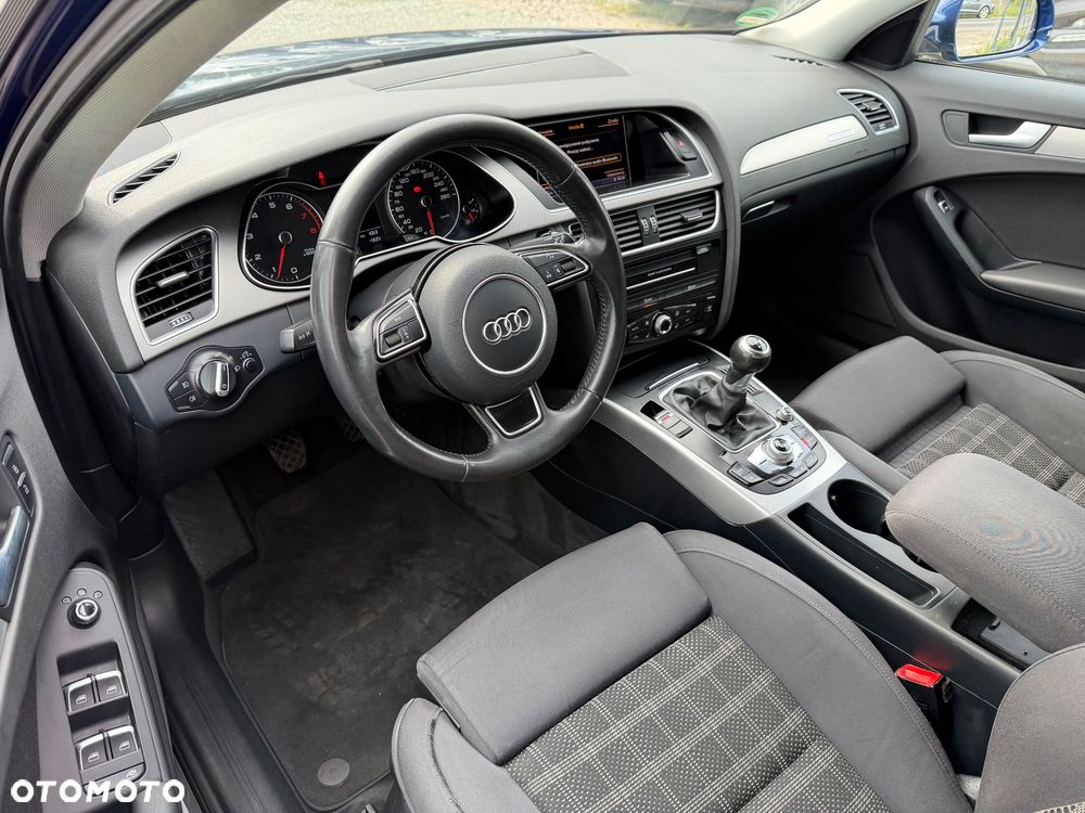 Audi A4 Avant 1.8 TFSI quattro S line Sportpaket - 38