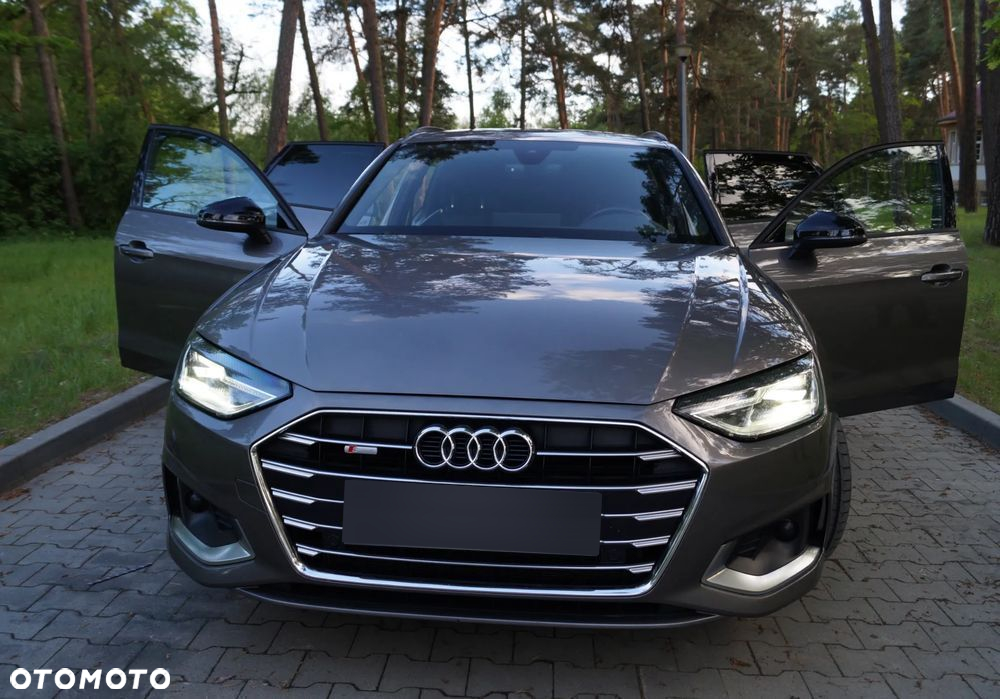 Audi A4 Avant 35 TDI S tronic S line - 2