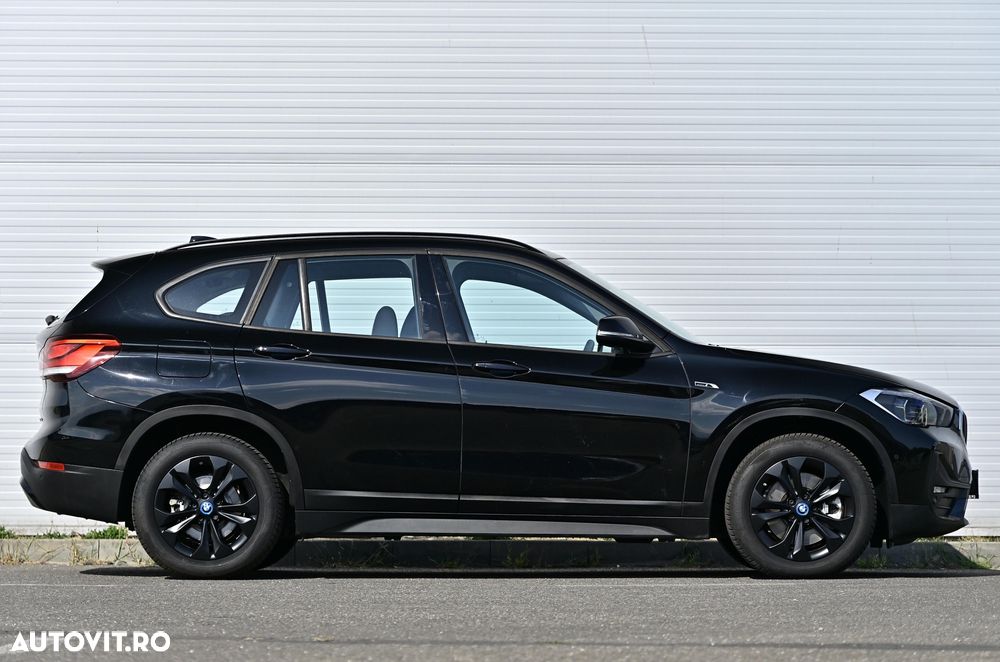BMW X1 xDrive25e Advantage - 3