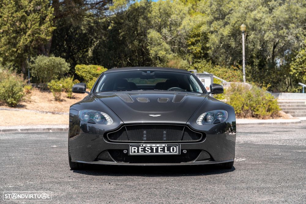 Aston Martin Vantage Roadster 2015 photo 3
