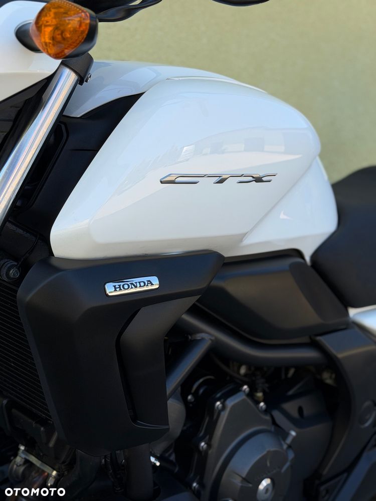 Honda CTX - 31