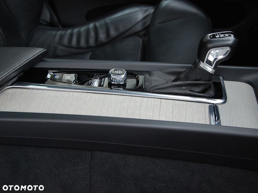 Volvo XC 60 T5 Geartronic Inscription - 30