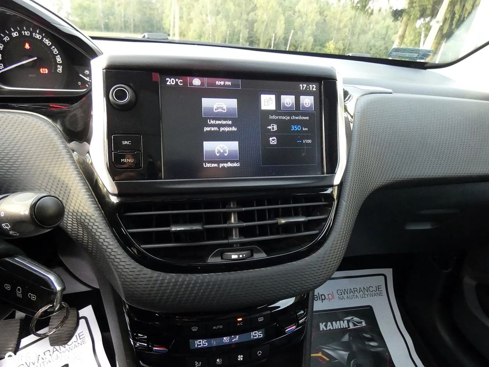 Peugeot 2008 1.6 VTi Style - 36