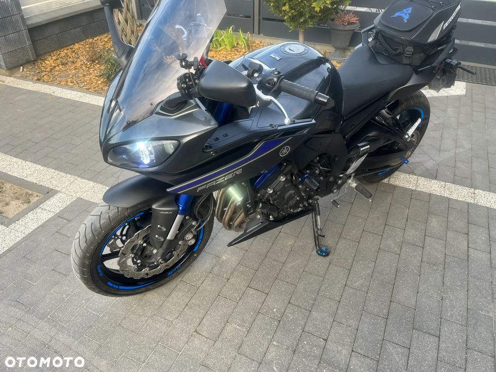 Yamaha FZ8 - 13