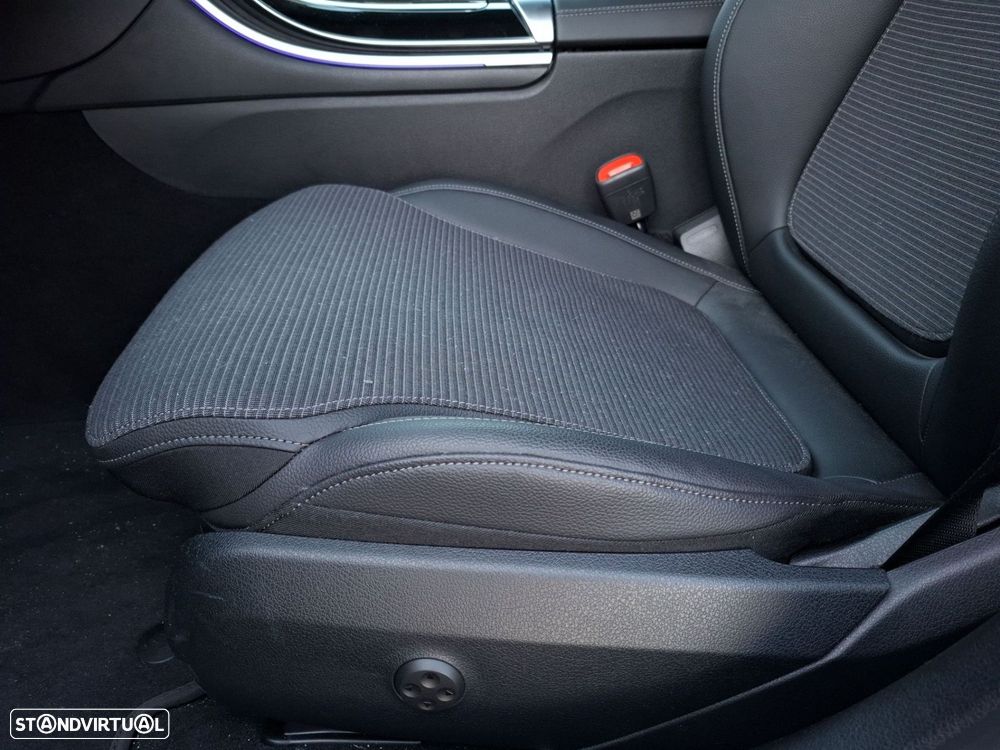 Mercedes-Benz C 300 de Avantgarde - 15