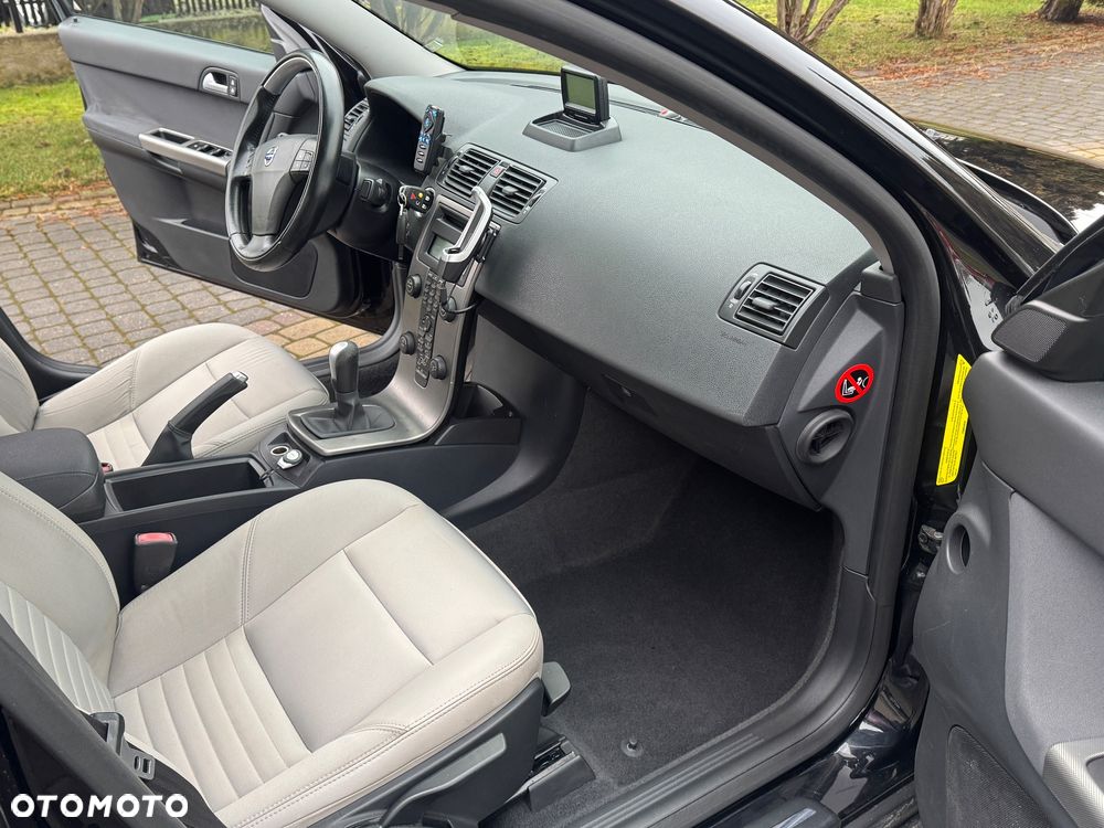 Volvo S40 2.0 RDesign - 11