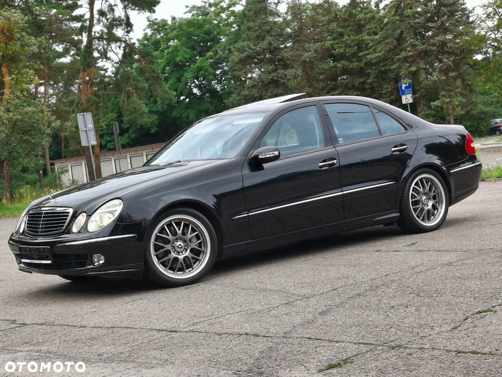 Mercedes-Benz Klasa E 500 Avantgarde Sport Edition - 3