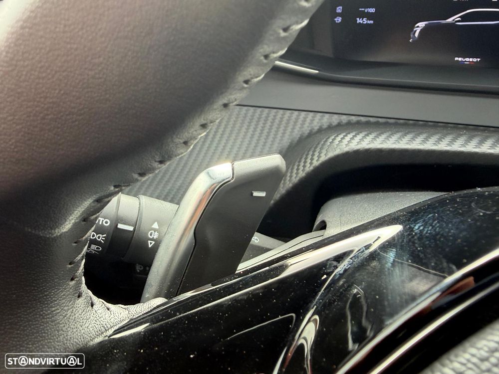 Peugeot 2008 Hybrid 145 e-DSC Allure - 57