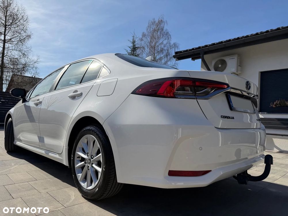 Toyota Corolla 1.8 Hybrid GPF Comfort - 11