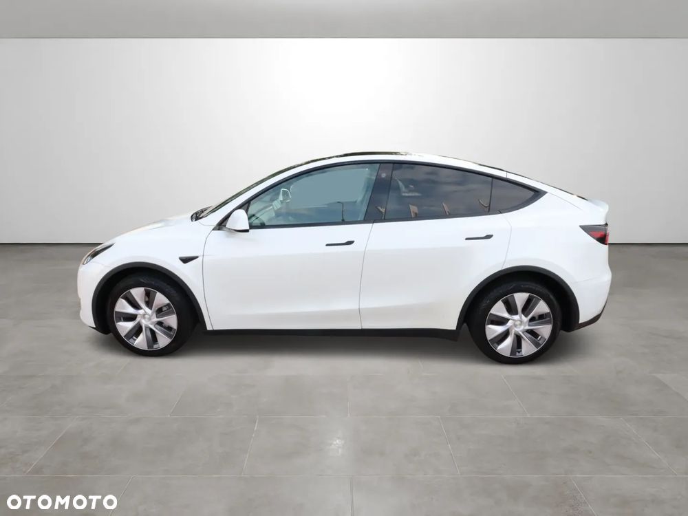 Tesla Y Long Range AWD - 3