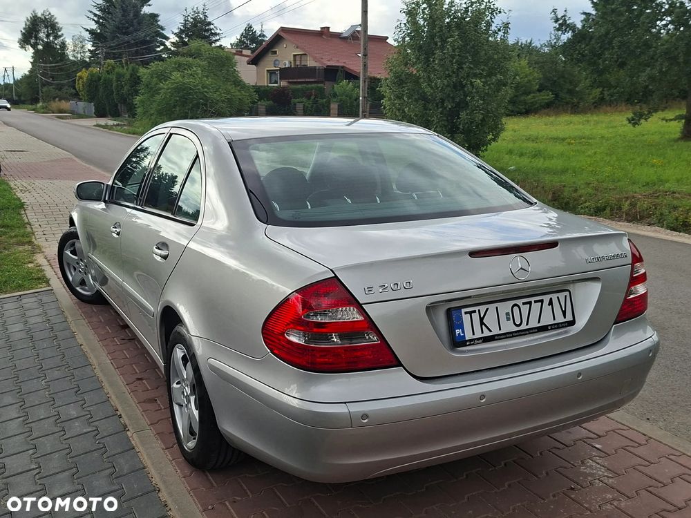 Mercedes-Benz Klasa E 200 Kompressor Automatik Classic - 7