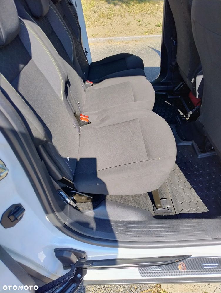 Peugeot Rifter 1.5 BlueHDI Active - 11