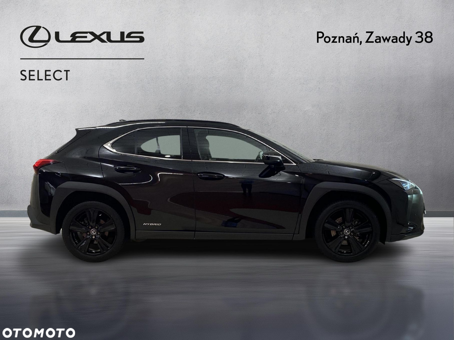 Lexus UX - 4