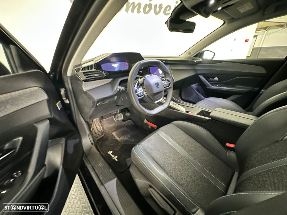 Peugeot 408 1.2 Hybrid Allure e-DCS6 - 12