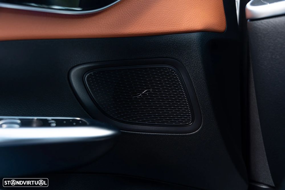 Mercedes-Benz C 300 d AMG Line - 27