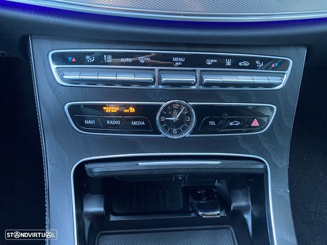 Mercedes-Benz E 300 de 9G-TRONIC AMG Line - 31