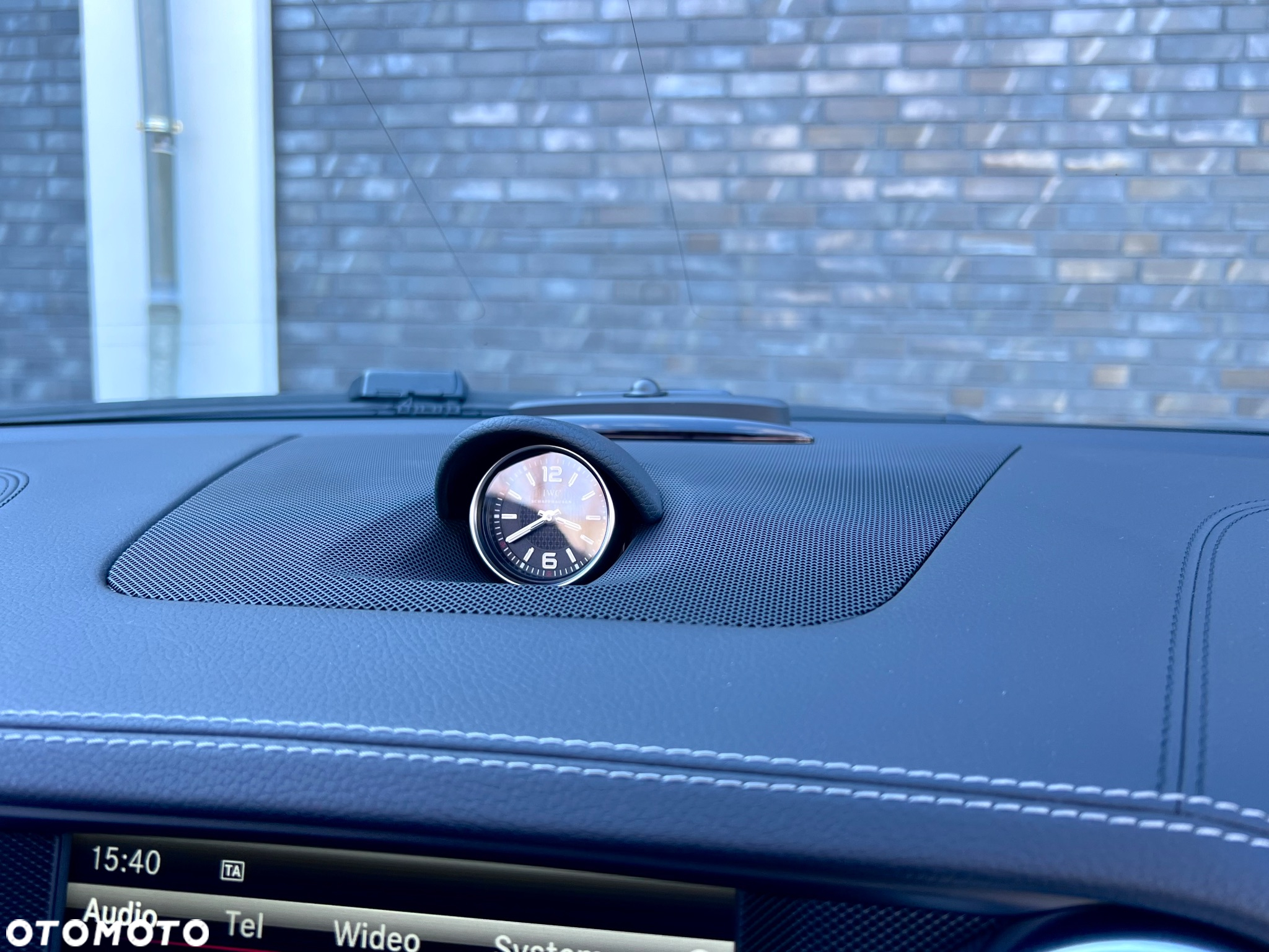 Mercedes-Benz SL 63 AMG AMG Speedshift MCT 7-Gang Sportgetriebe AMG Performance Package - 32