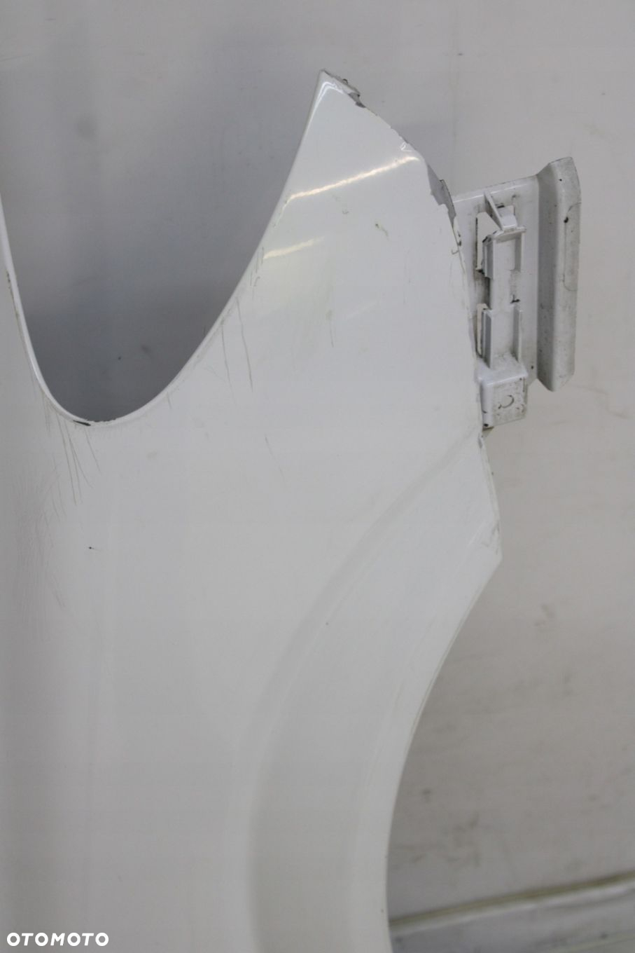 BŁOTNIK PRAWY PRZÓD PRZEDNI MERCEDES-BENZ VITO W639 2003R- 9147 - KOD - 6