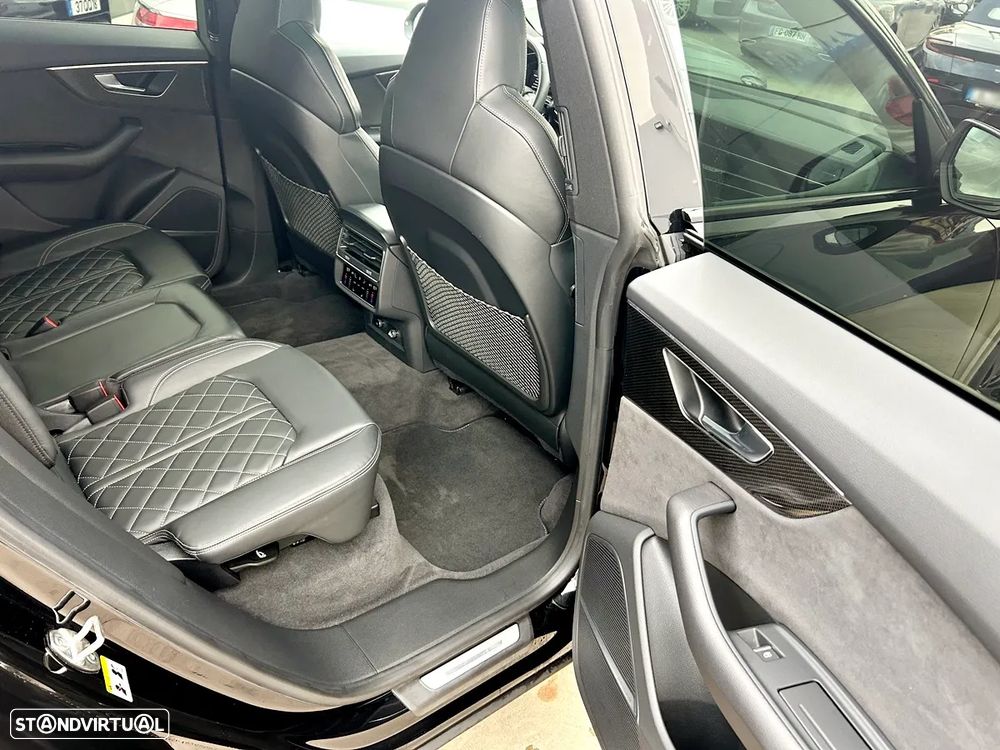 Audi SQ8 S TFSI quattro tiptronic - 27