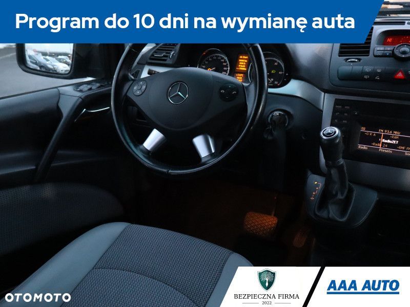 Mercedes-Benz Viano - 8