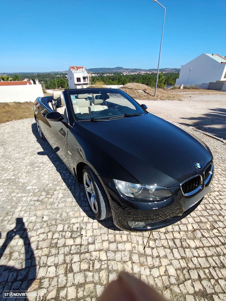 BMW 320 i Cabrio Auto - 31