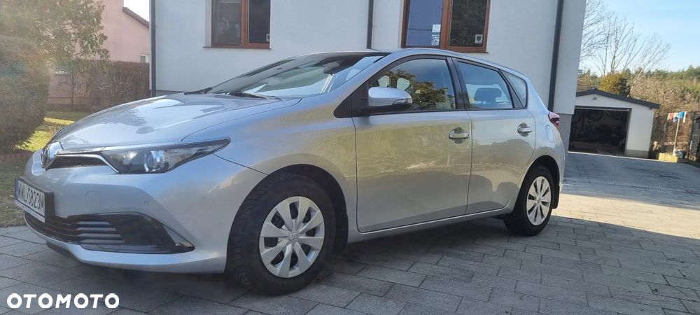 Toyota Auris 1.6 Classic Plus - 8