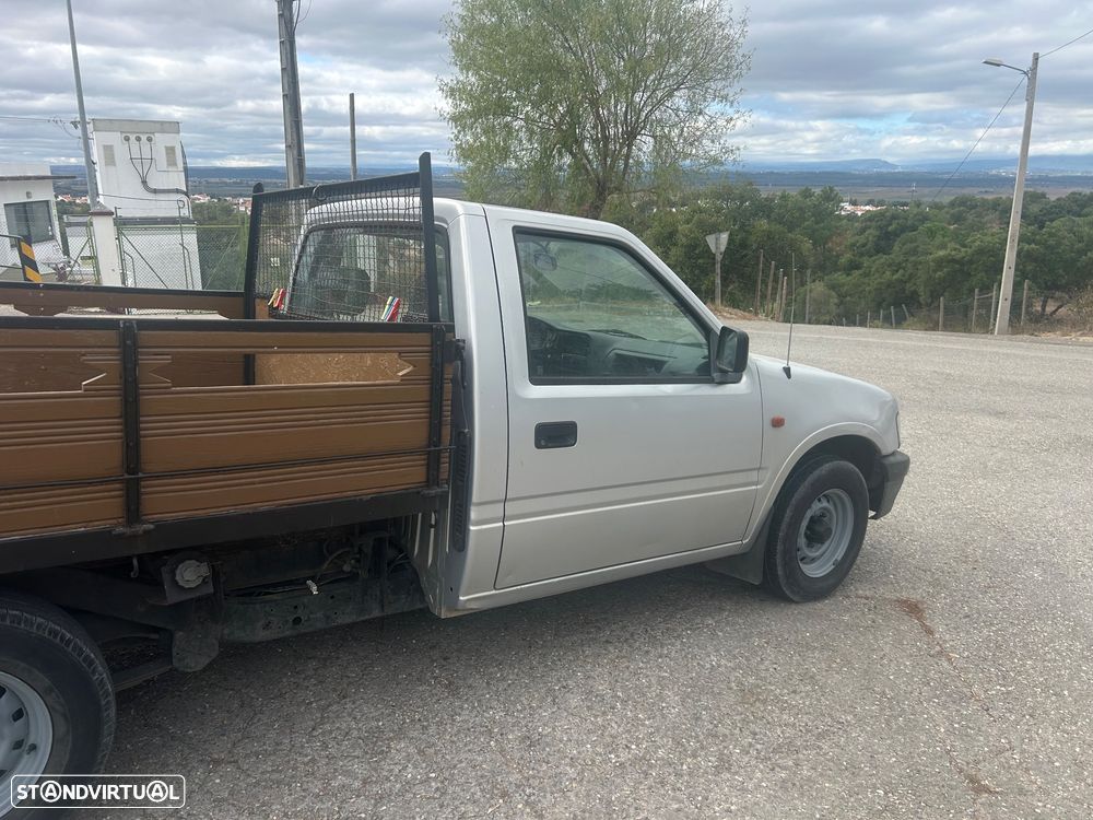 Opel Campo 2.5 TD TFR 54 HSY - 7