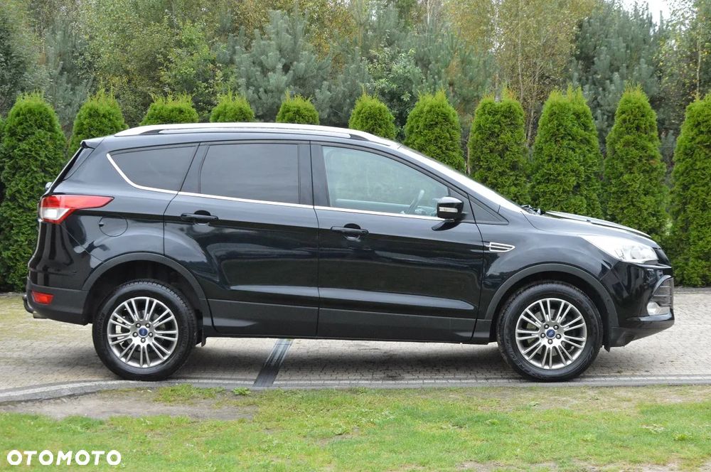 Ford Kuga 2.0 TDCi 4WD Titanium - 4