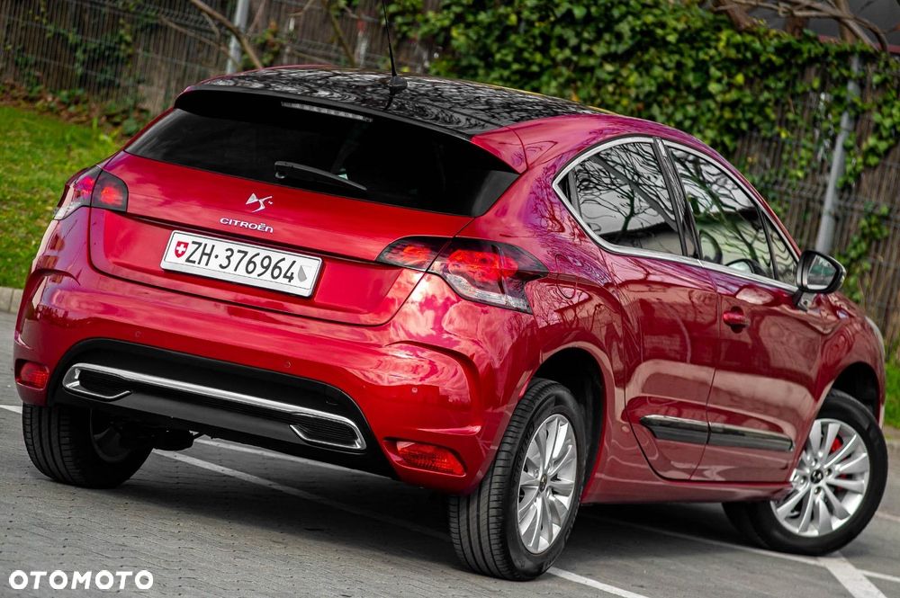 Citroën DS4 1.6 THP SoChic - 10