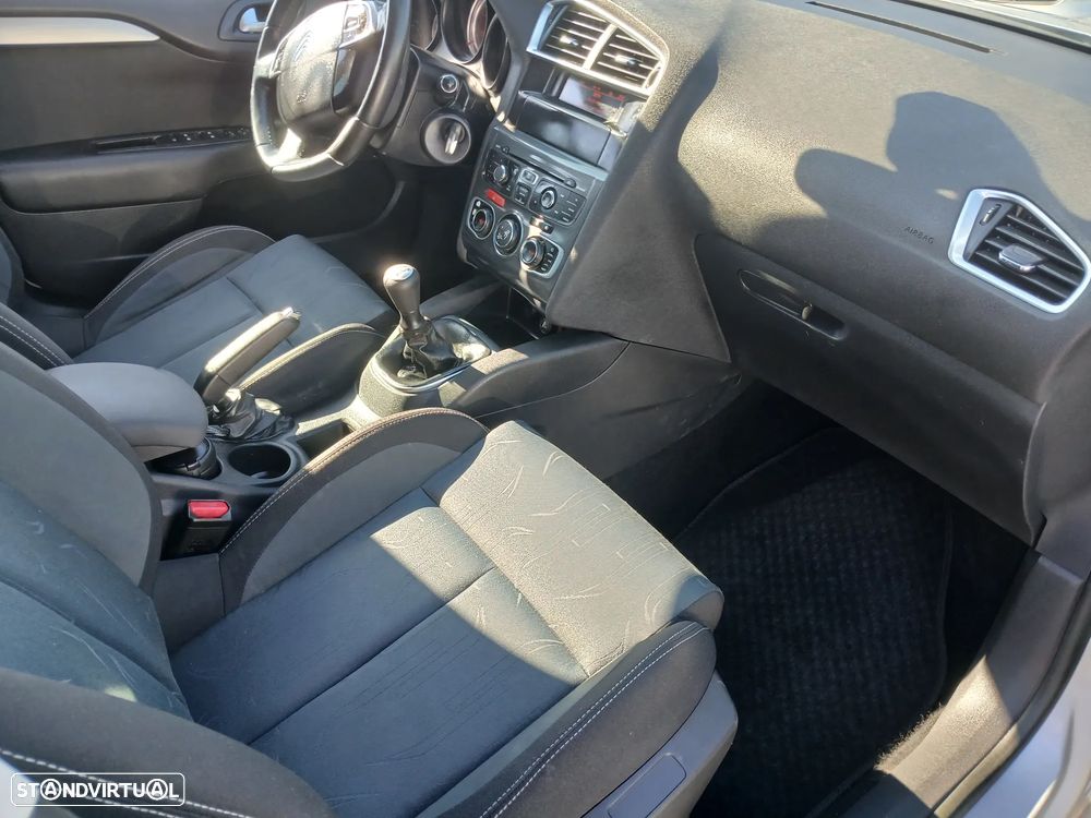 Citroën C4 1.6 HDi Seduction - 22