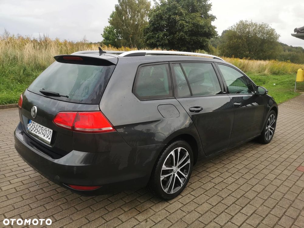 Volkswagen Golf 2.0 TDI BlueMotion Technology Allstar - 6