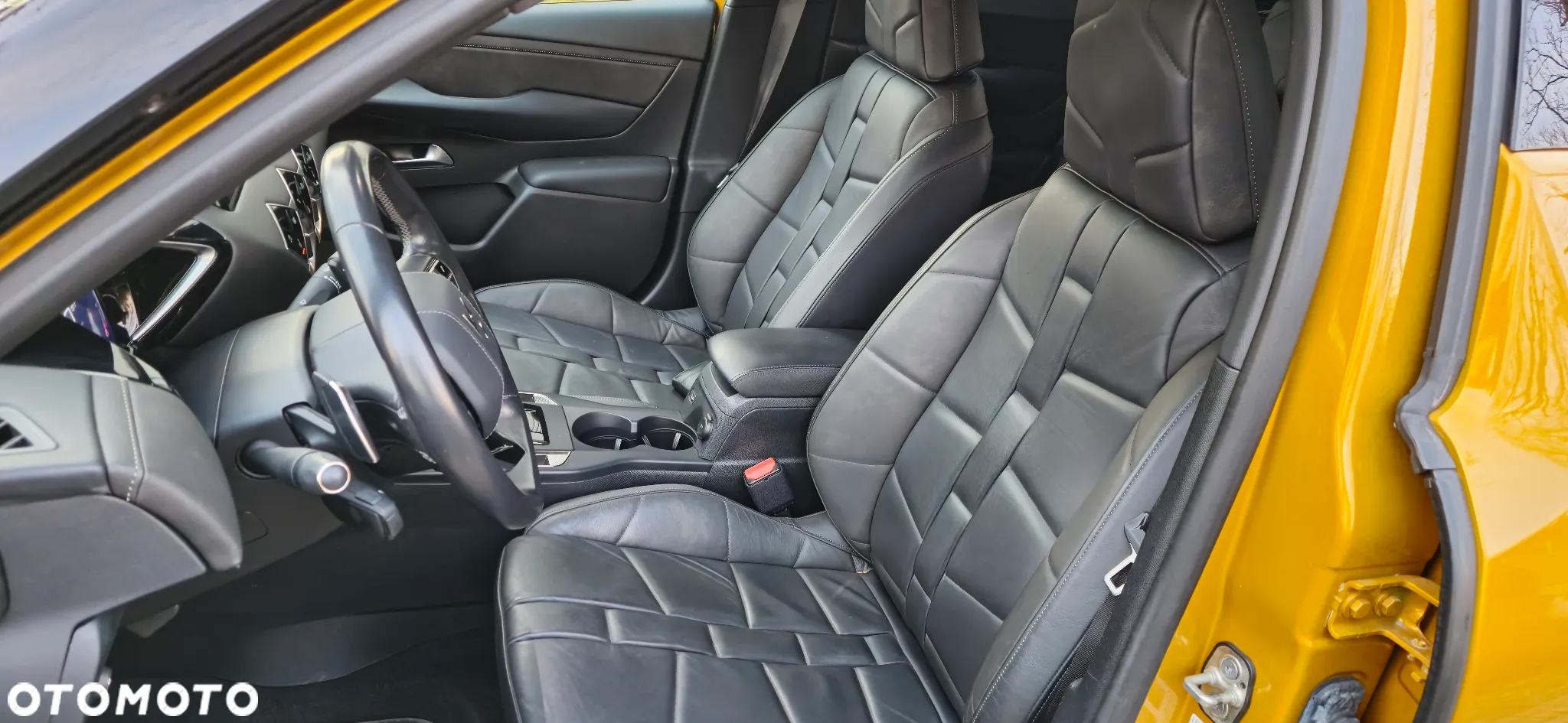 DS Automobiles DS 3 Crossback PureTech 130 Opera - 11