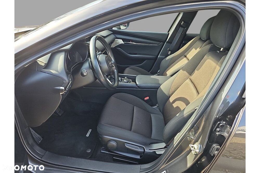 Mazda 3 - 11