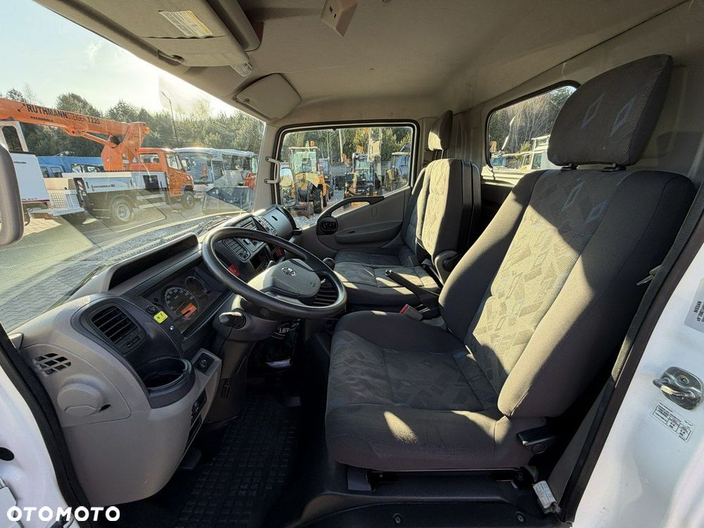 Nissan Cabstar - 22