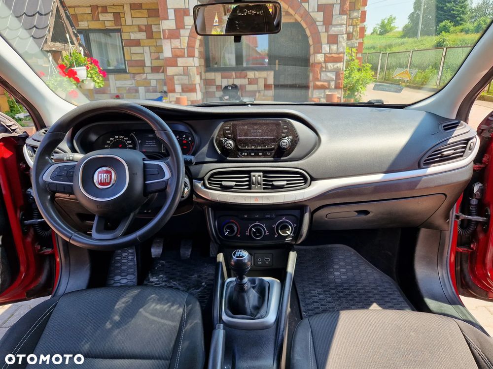 Fiat Tipo 1.4 16v Easy - 26