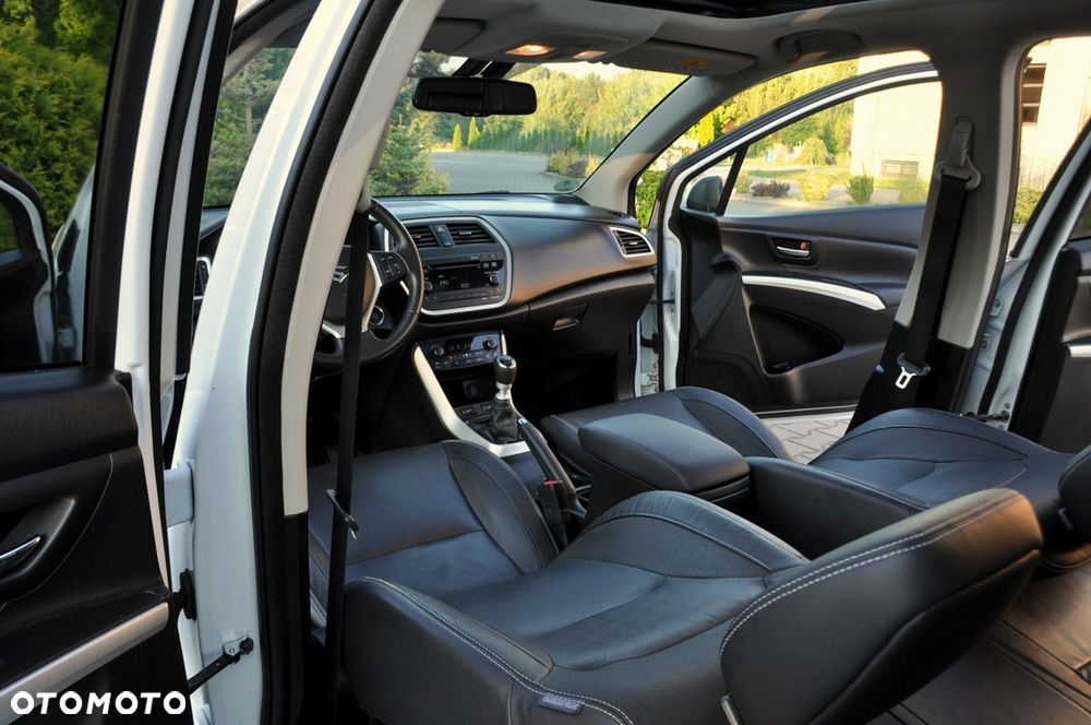 Suzuki SX4 S-Cross - 27