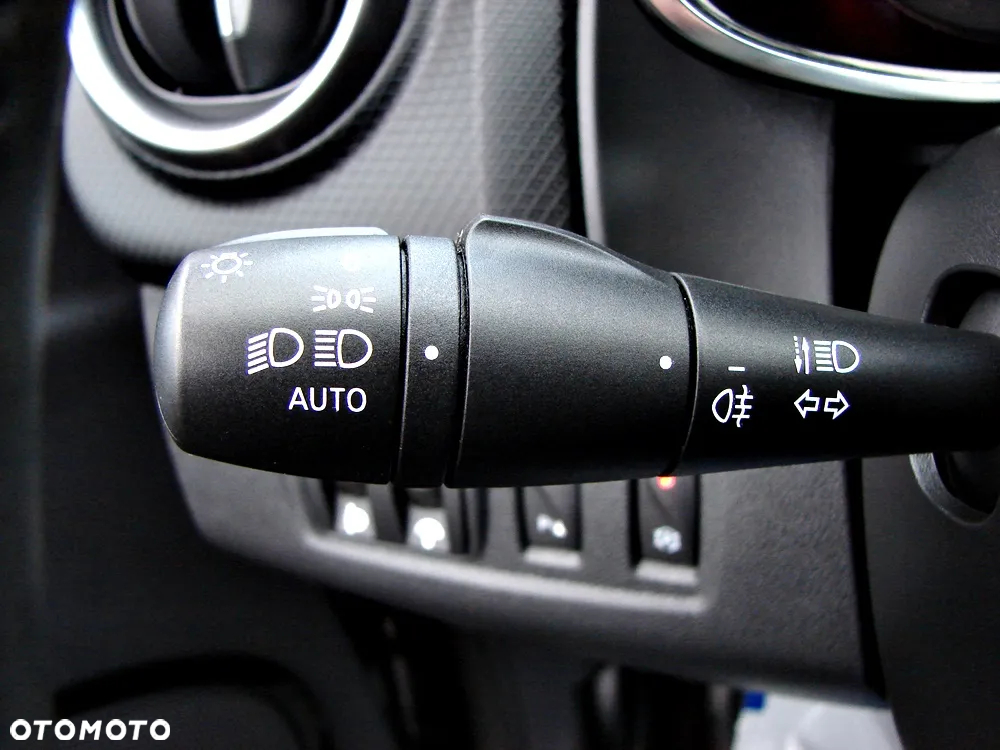 Renault Clio (Energy) TCe 90 Start & Stop LIMITED - 29