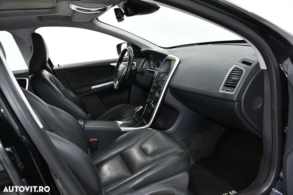 Volvo XC 60 - 16