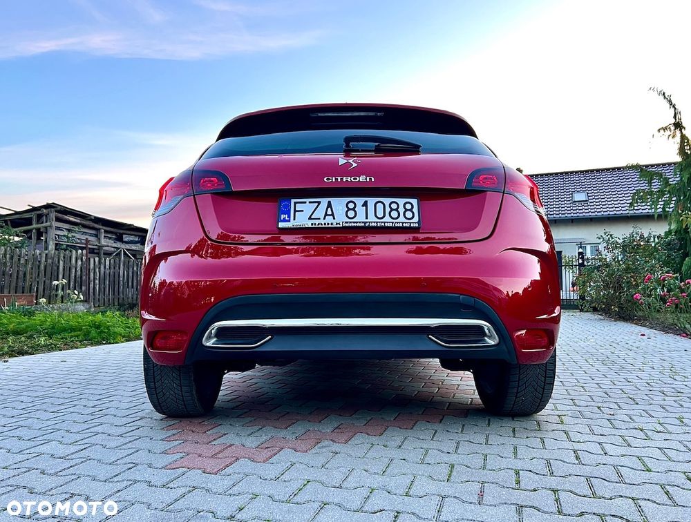 Citroën DS4 THP 200 SportChic - 10