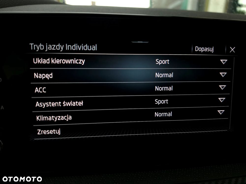Skoda Kamiq 1.5 TSI Monte Carlo DSG - 30