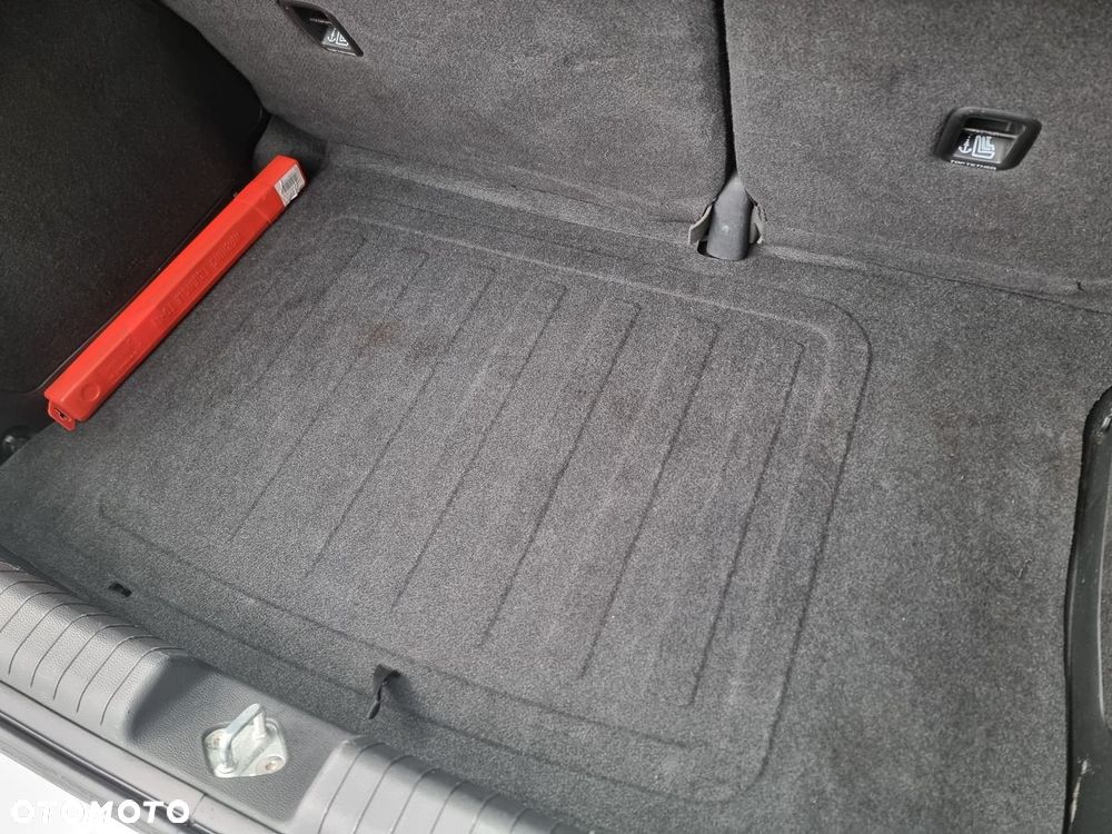 Hyundai i20 1.2 BlueDrive Classic + - 24