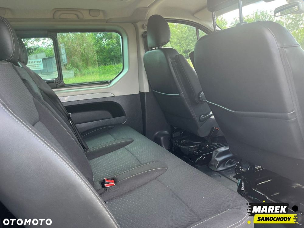 Opel Vivaro - 10