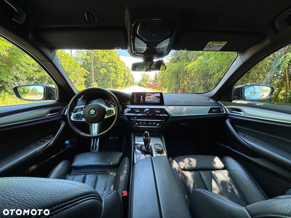 BMW Seria 5 530i M Sport Edition - 9