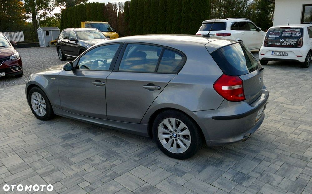 BMW Seria 1 118d Sport Line - 11