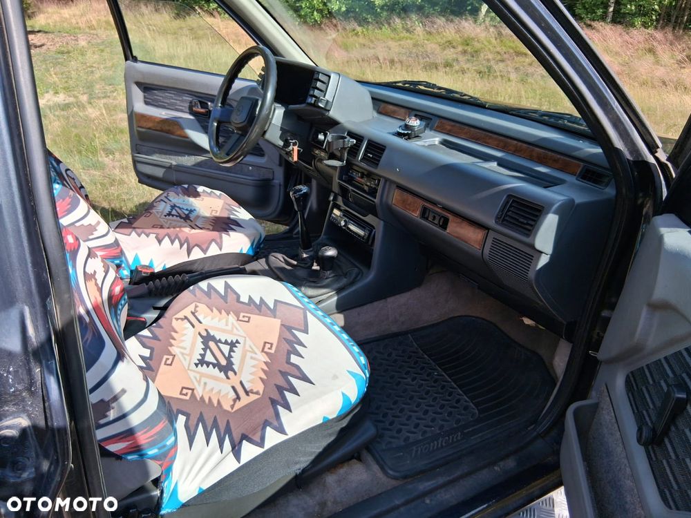 Opel Frontera 2.4 - 8