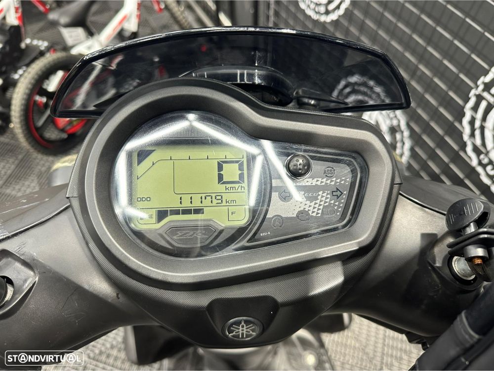 Yamaha RayZR 125 - 3