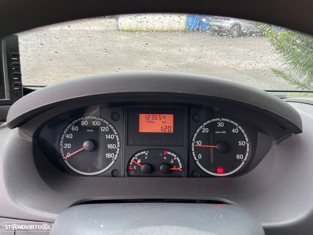 Adria Adriatik Coral S680 SP - 17