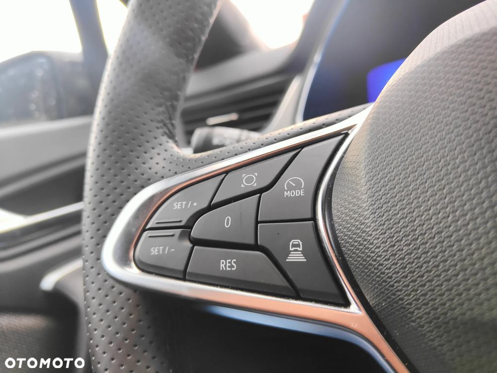 Renault Symbioz - 12